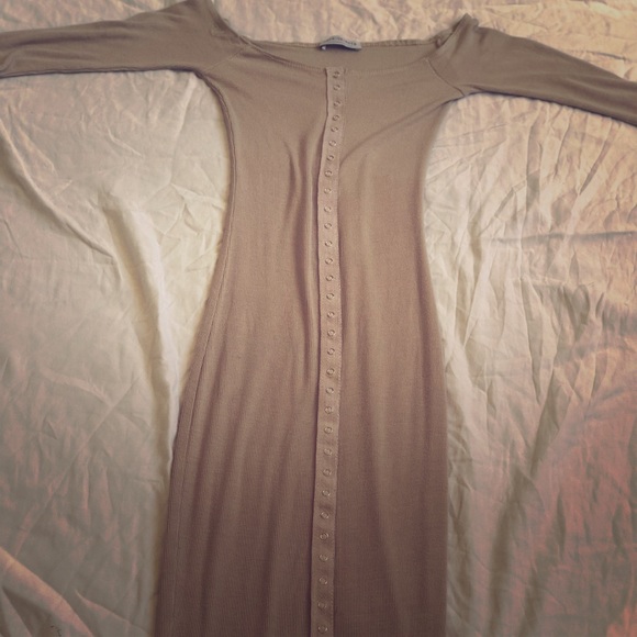 Dresses & Skirts - Button down dress